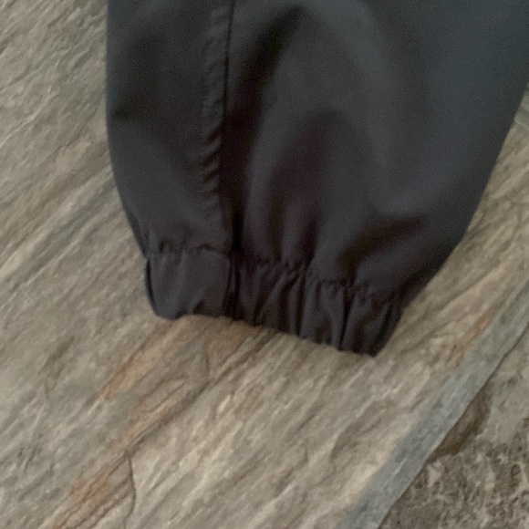 ‘Rawlings’ Athletic Sport Jogger. Size- US Men’s M. - Picture 6 of 6